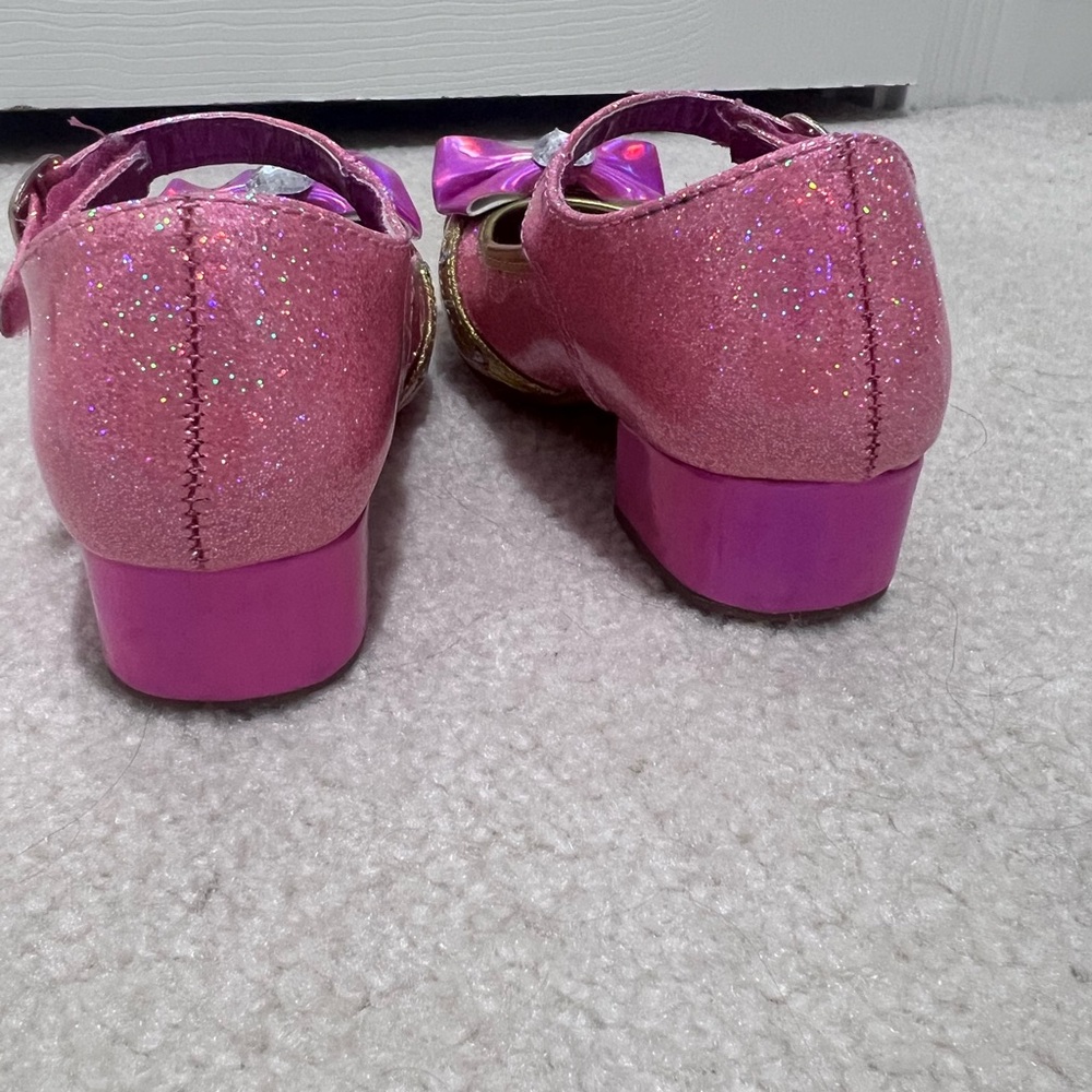 Beautiful Disney dress up shoes two pairs size 11 toddler amazing condition - Picture 2 of 6